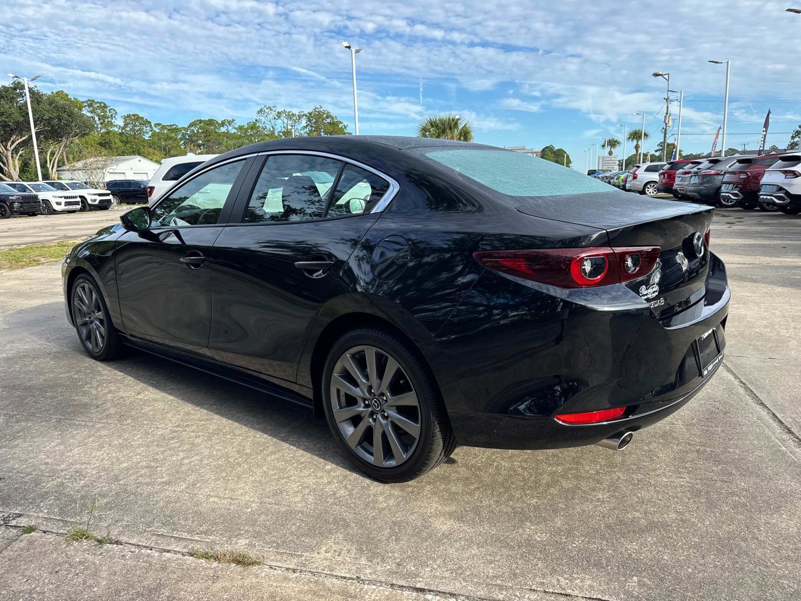 Used 2024 MAZDA MAZDA3 s image 5