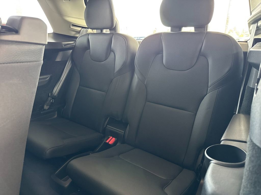 Certified 2023 Volvo XC90 T8 Plus w/ Protection Package Premier image 14