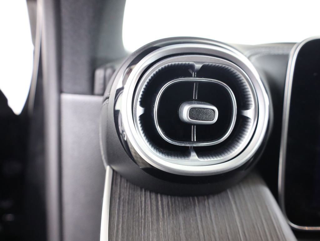 Certified 2026 Mercedes-Benz GLC 300 4MATIC image 12