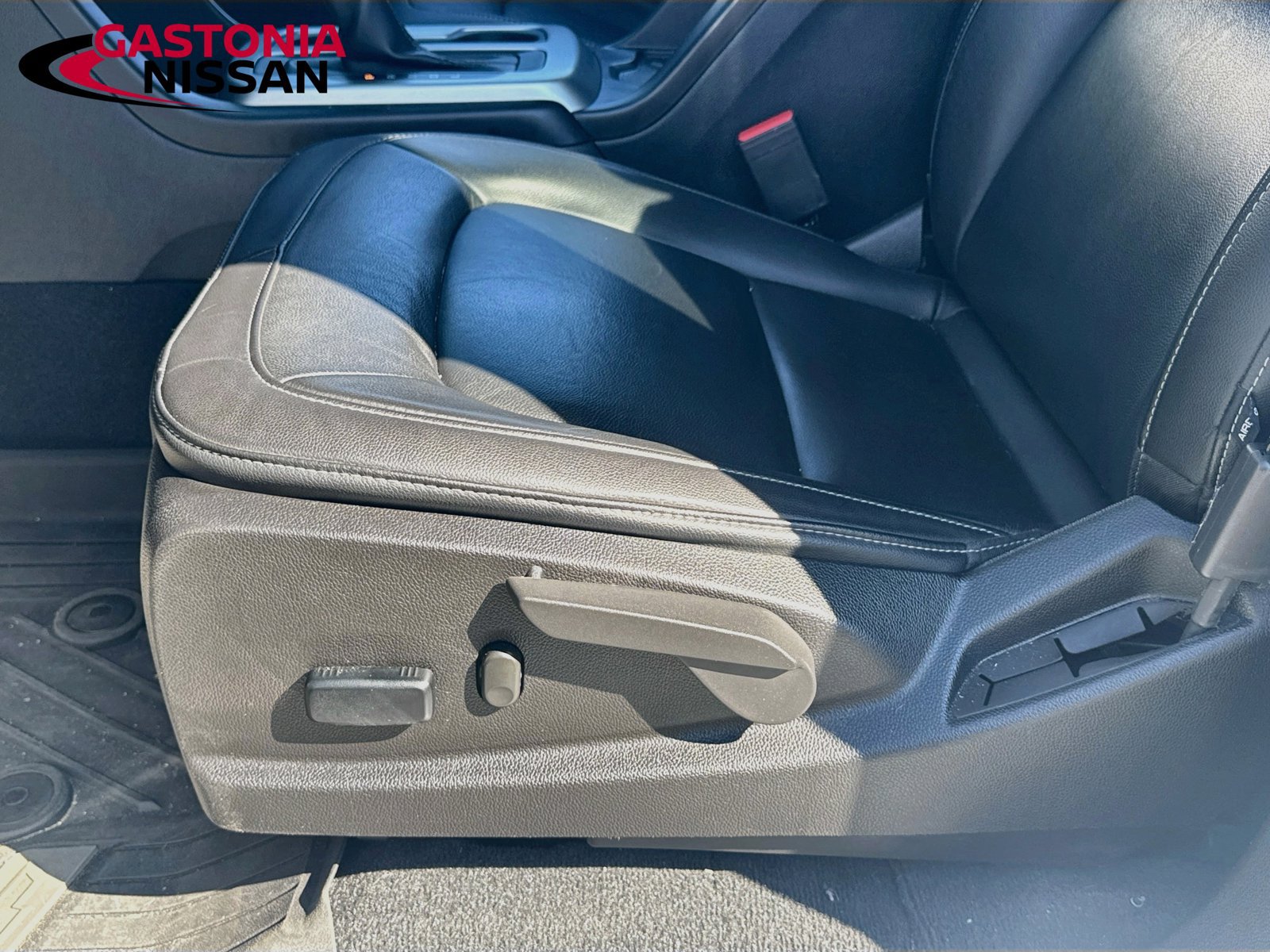 Used 2022 Chevrolet Colorado ZR2 AWD/4WD image 25