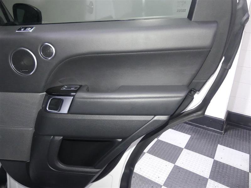 Used 2019 Land Rover Range Rover Sport HST AWD/4WD image 26