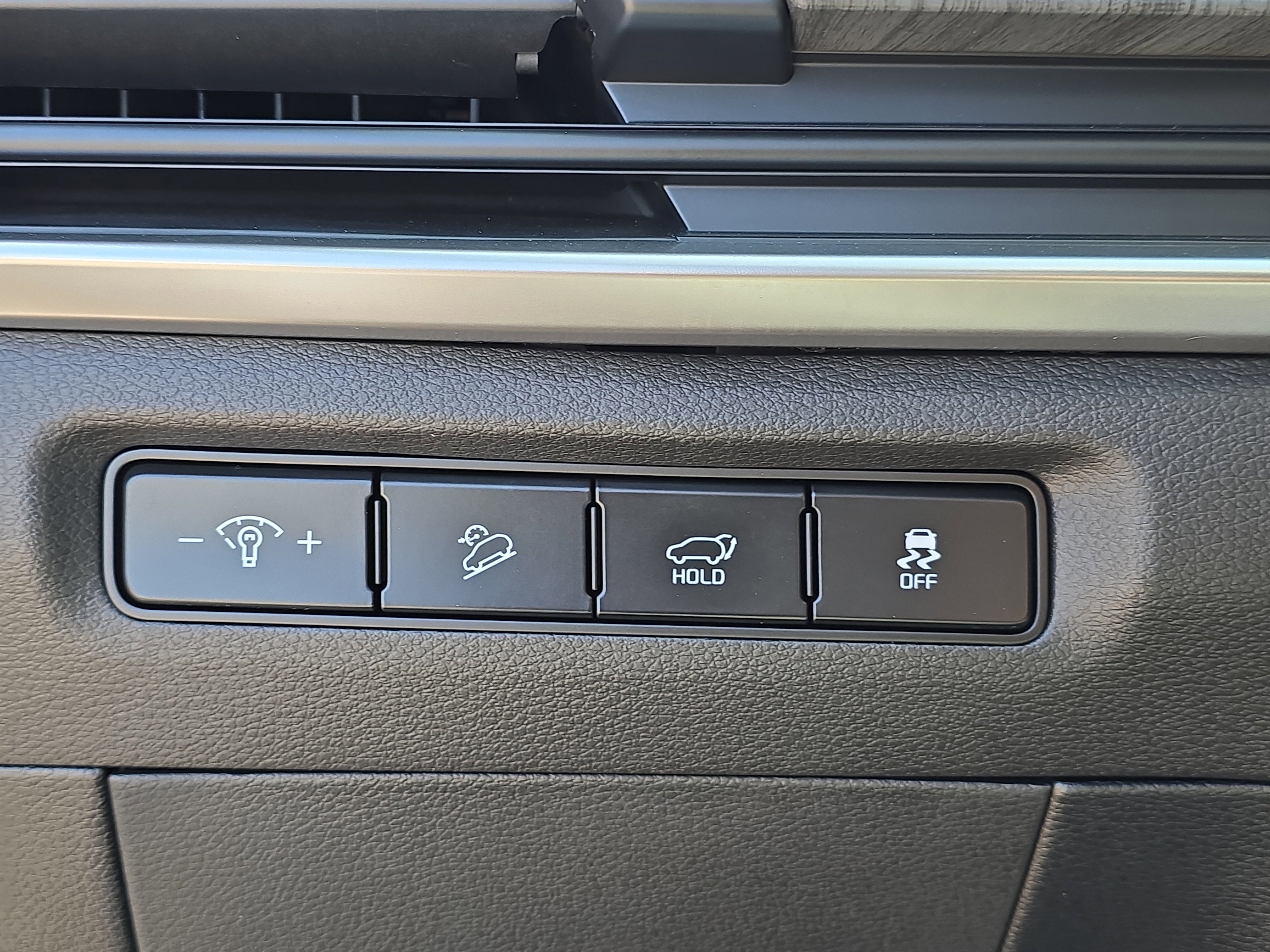 Certified 2023 Kia Telluride EX w/ EX Captain's Chair Package image 30