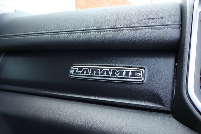 Used 2025 RAM 3500 Laramie AWD/4WD image 58