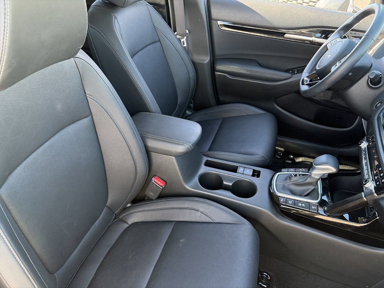 Used 2026 Kia Seltos SX w/ SX Sunroof Package AWD/4WD image 10