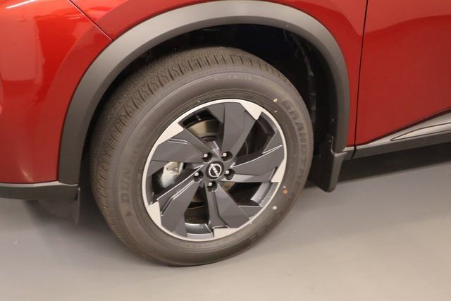 New 2026 Nissan Rogue SV image 5