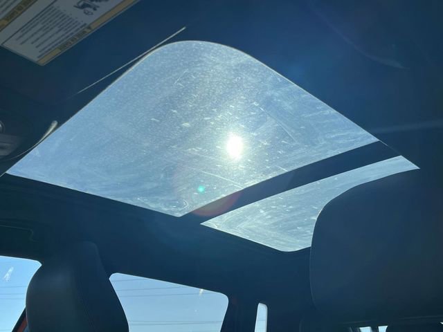 New 2026 Jeep Compass Latitude w/ Sun and Sound Group image 11