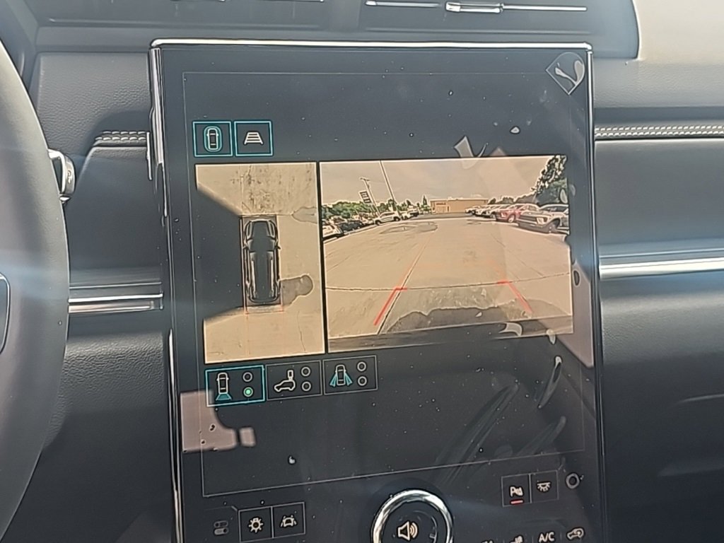 New 2026 GMC Terrain Elevation w/ Elevation Premium Package image 21