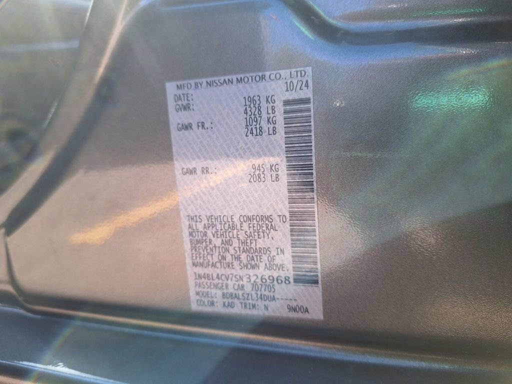 Used 2025 Nissan Altima 2.5 SR image 30