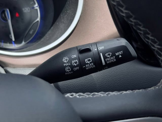 Certified 2023 Chrysler Voyager LX FWD image 33