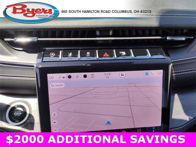 New 2025 Jeep Grand Cherokee Limited w/ Black Appearance Package image 3