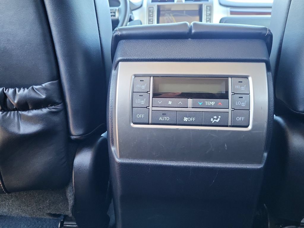 Used 2018 Lexus GX 460 Premium w/ Premium Package AWD/4WD image 15