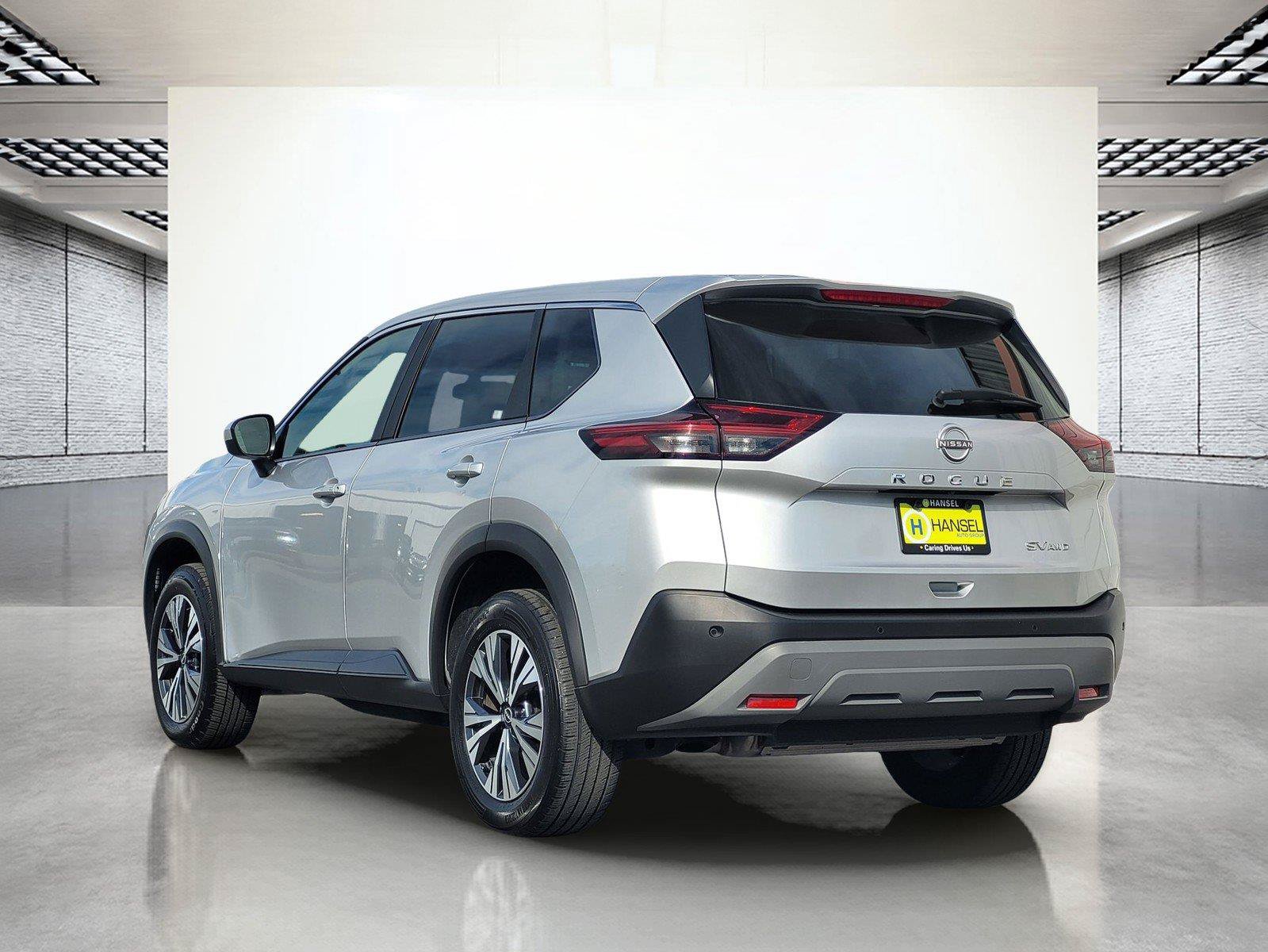 Used 2023 Nissan Rogue SV AWD/4WD image 6