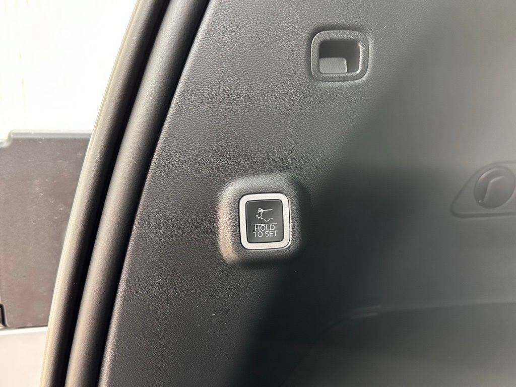 New 2026 Jeep Cherokee Limited AWD/4WD image 17