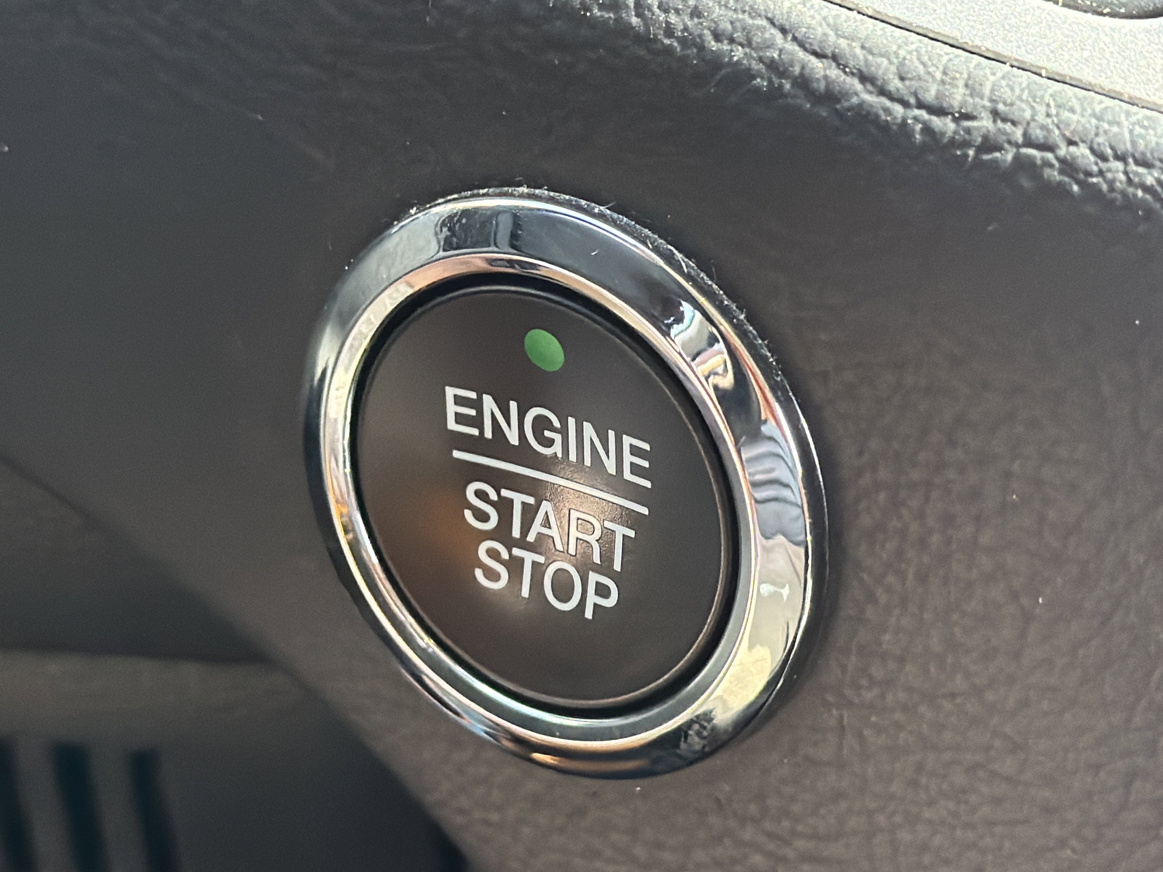 Used 2024 Ford Edge SEL AWD/4WD image 28