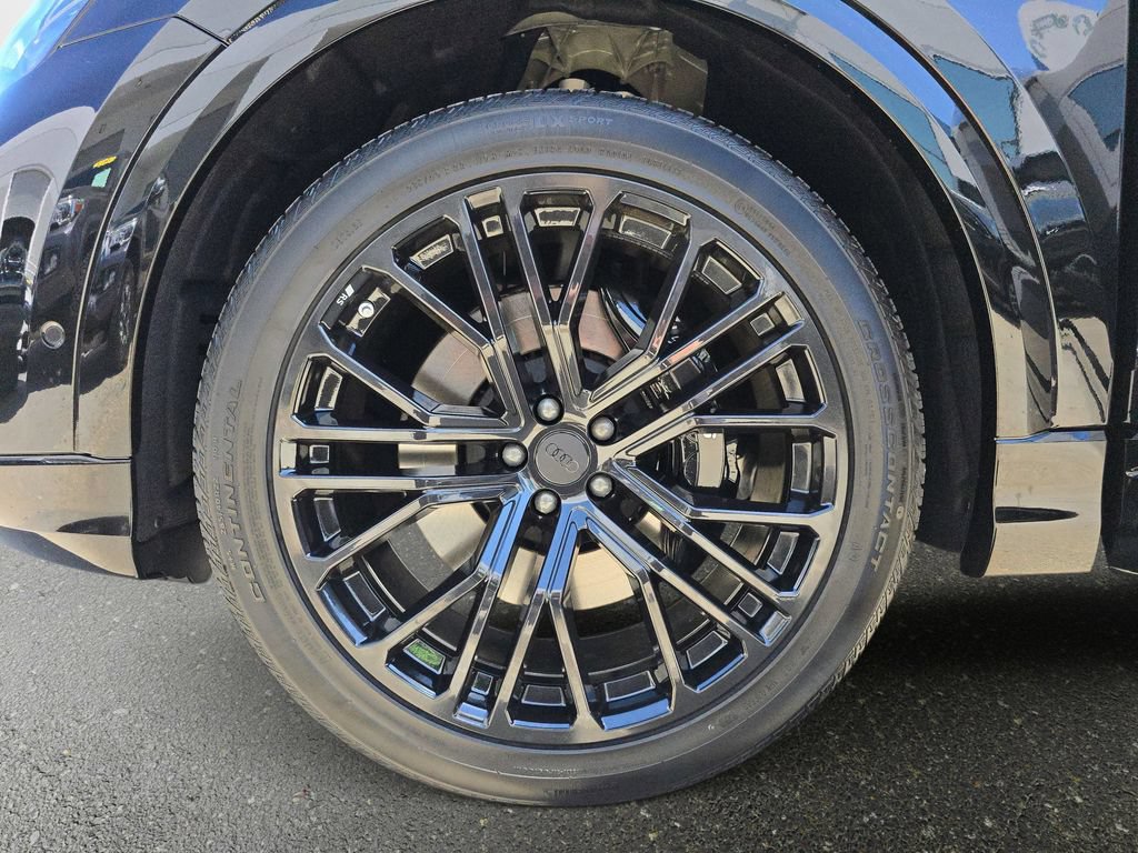 New 2026 Audi SQ8 Prestige AWD/4WD image 33