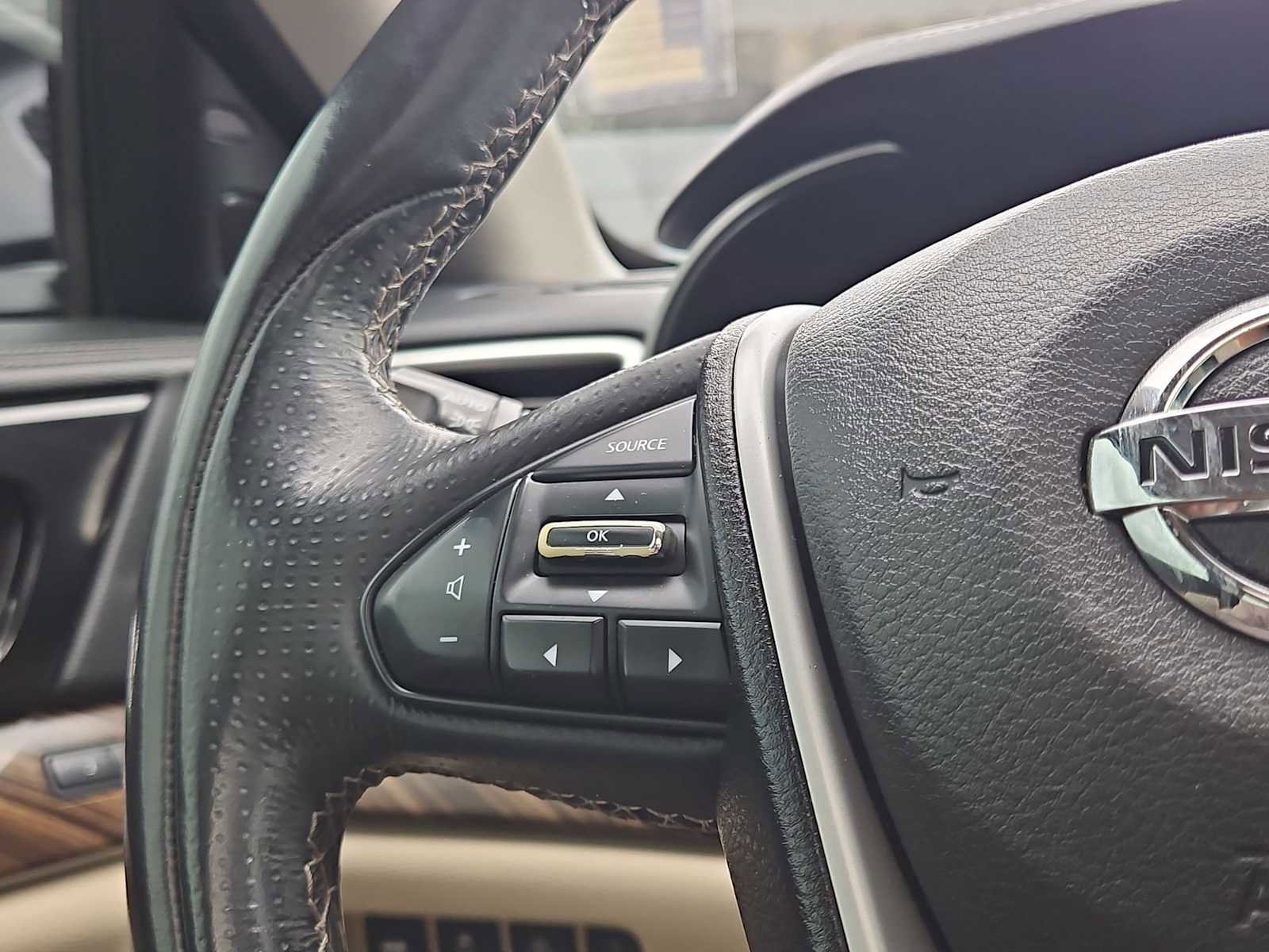 Used 2017 Nissan Maxima Platinum image 26