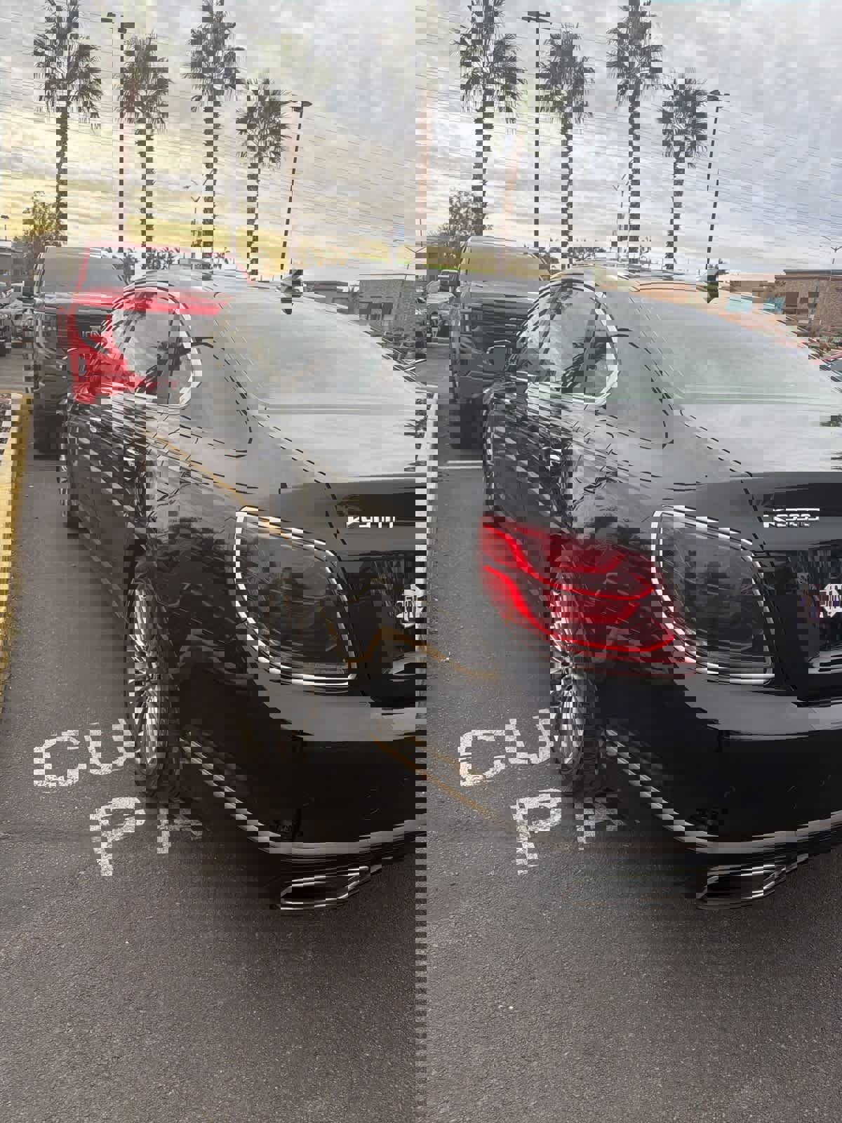 Used 2019 Kia K900 Luxury w/ VIP Package image 6