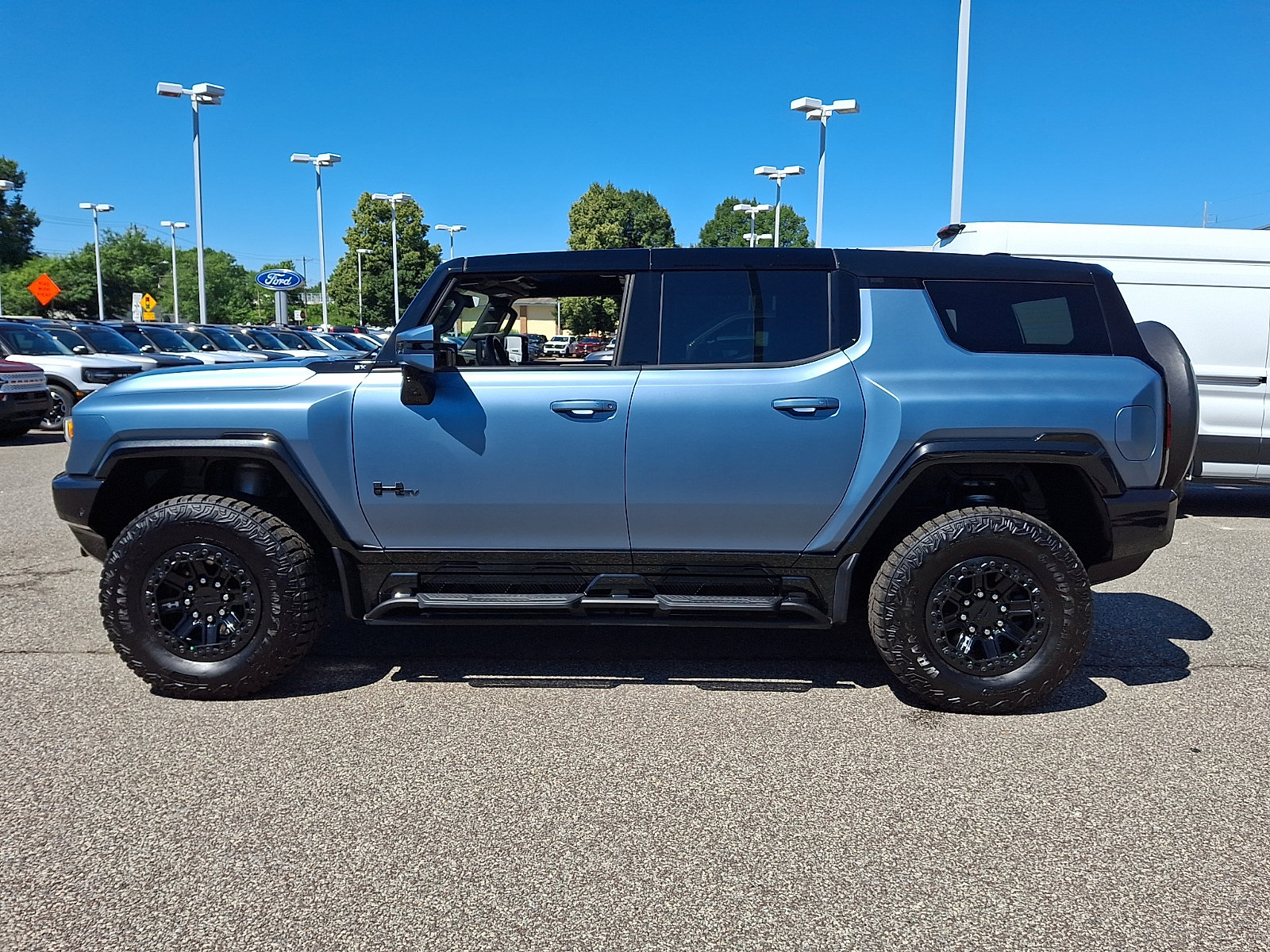 Used 2024 GMC Hummer EV 3X w/ Omega Edition AWD/4WD image 6