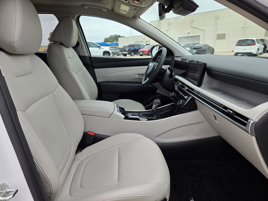 Used 2025 Hyundai Tucson SEL image 23