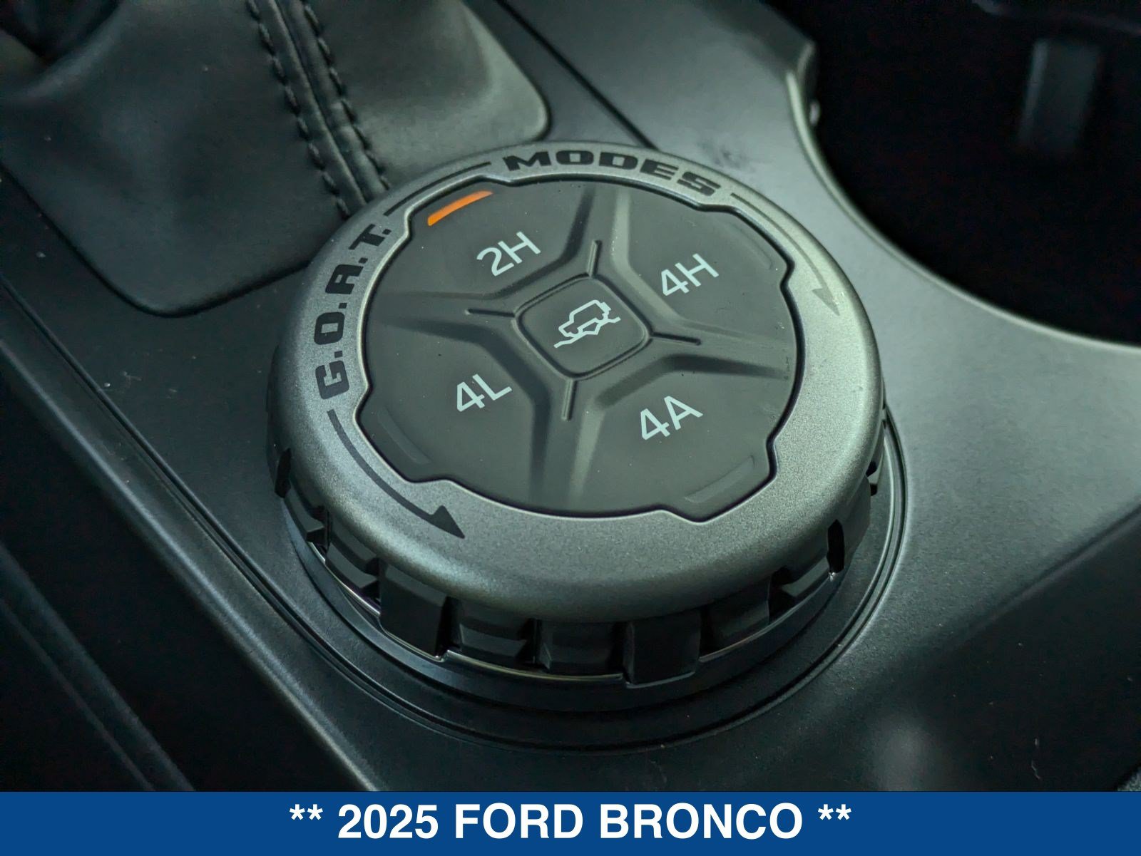 Used 2025 Ford Bronco Badlands AWD/4WD image 53