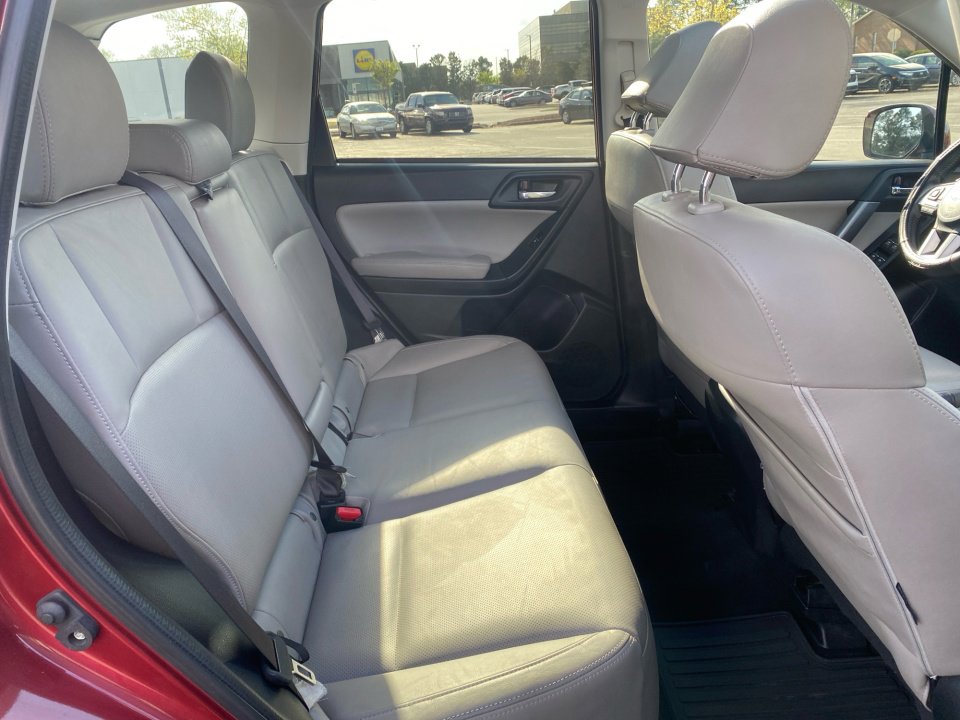 Used 2017 Subaru Forester 2.5i Limited image 33
