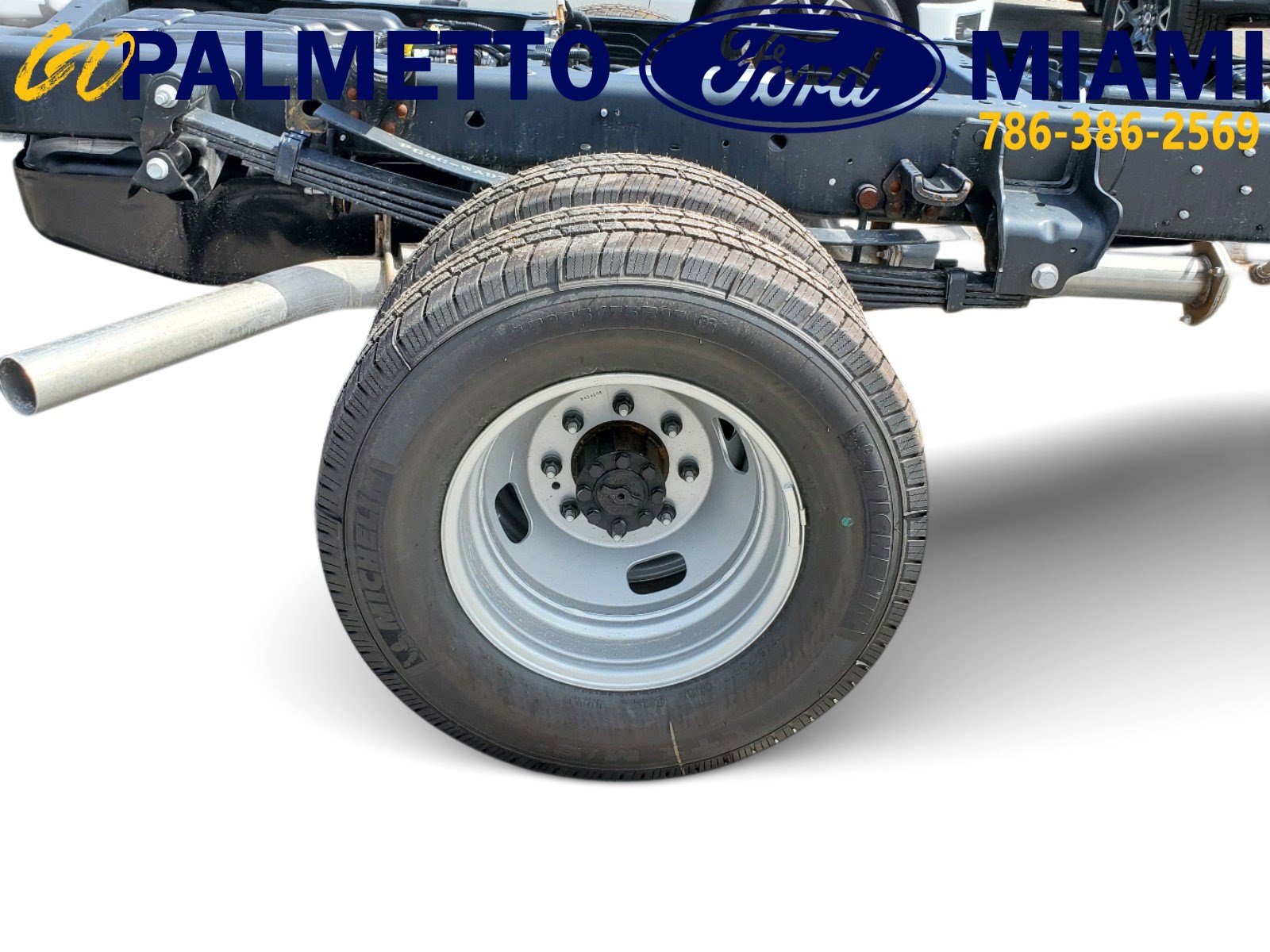 New 2024 Ford F350 XL w/ XL Chrome Package AWD/4WD image 7