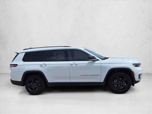 Used 2021 Jeep Grand Cherokee L Limited RWD image 4