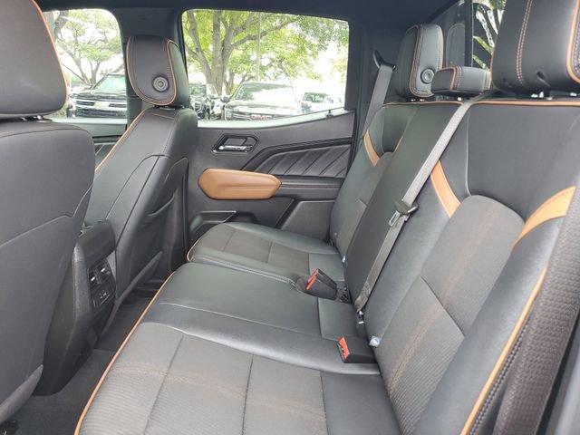 Used 2025 GMC Canyon AT4 w/ Nightfall Edition AWD/4WD image 10