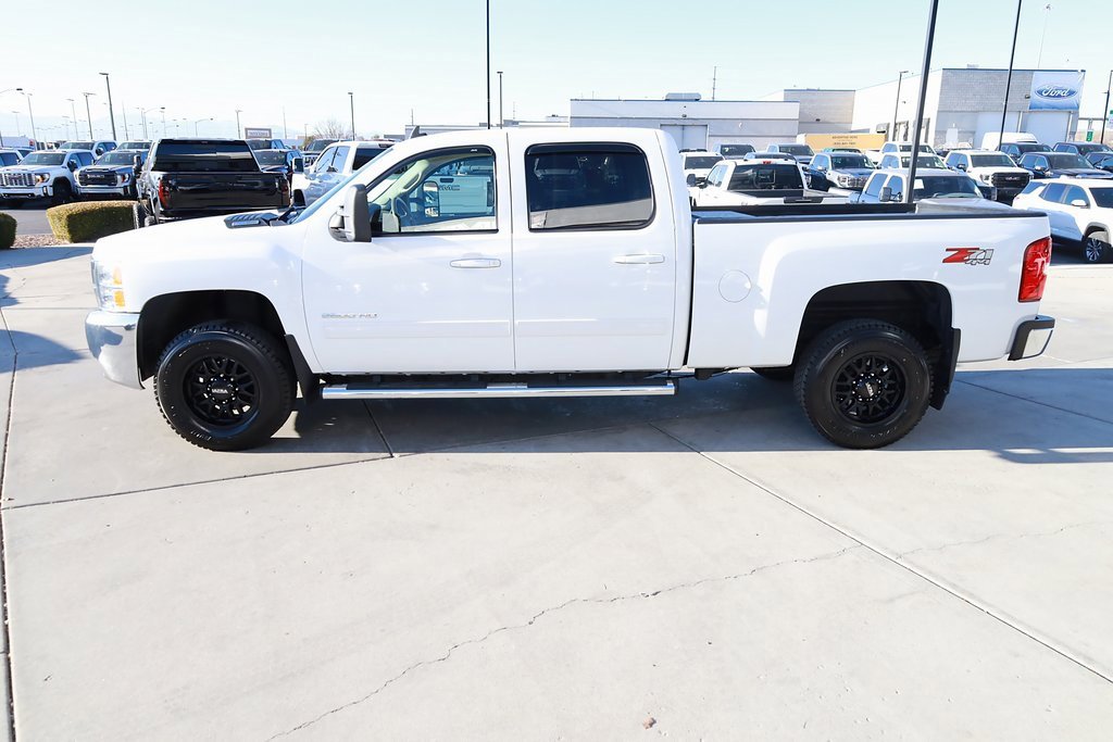 Used 2010 Chevrolet Silverado 2500 LTZ w/ LPO, Protection Package image 3