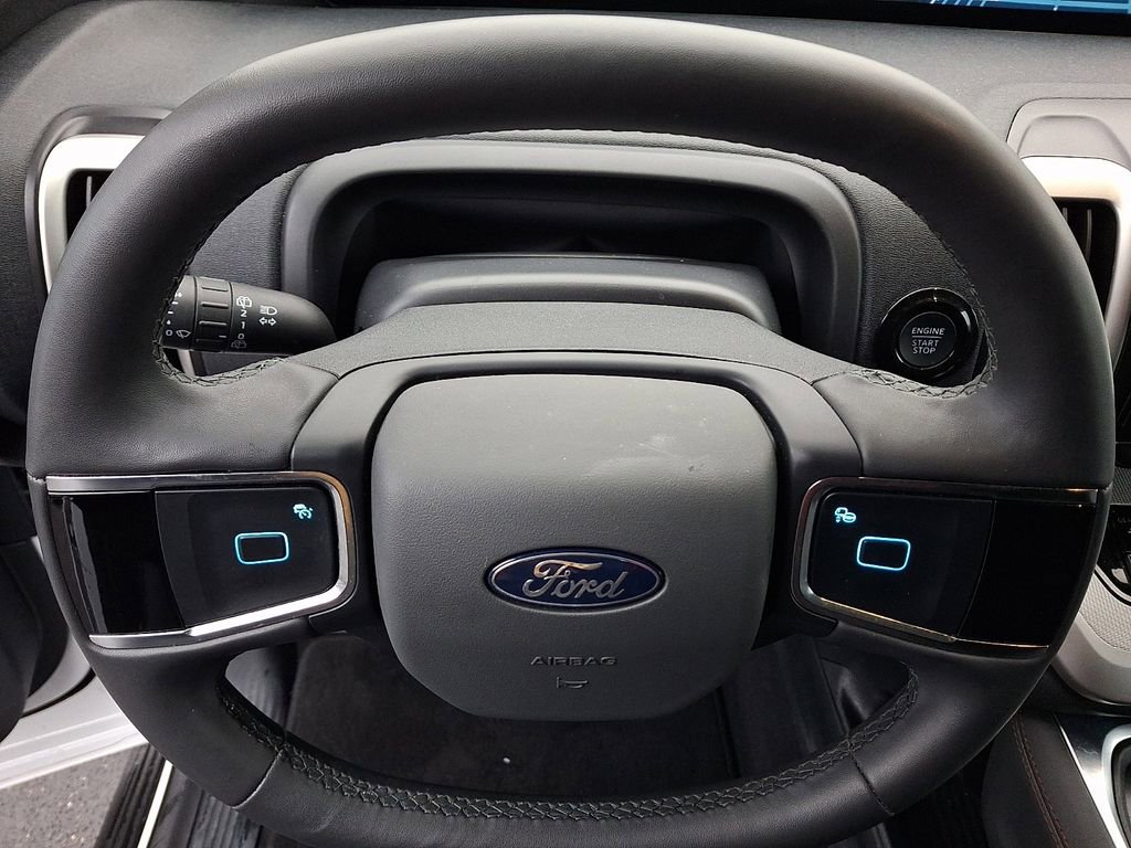 Used 2025 Ford Expedition Max Active RWD image 21