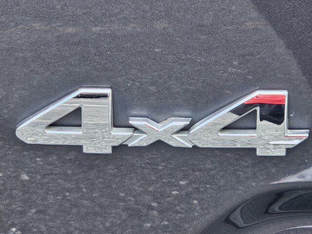 Certified 2020 Toyota Tundra SR5 AWD/4WD image 32
