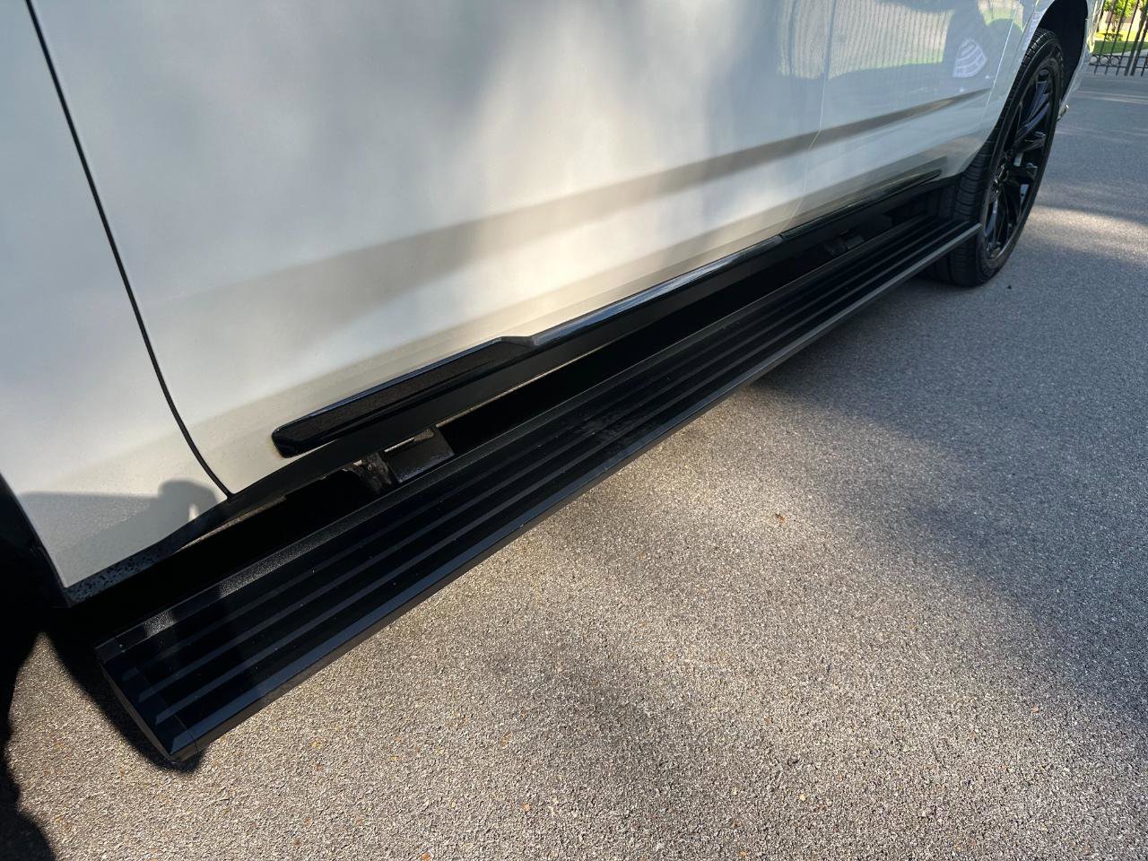 Used 2021 Cadillac Escalade ESV Sport w/ Driver Assist Tech Package image 65