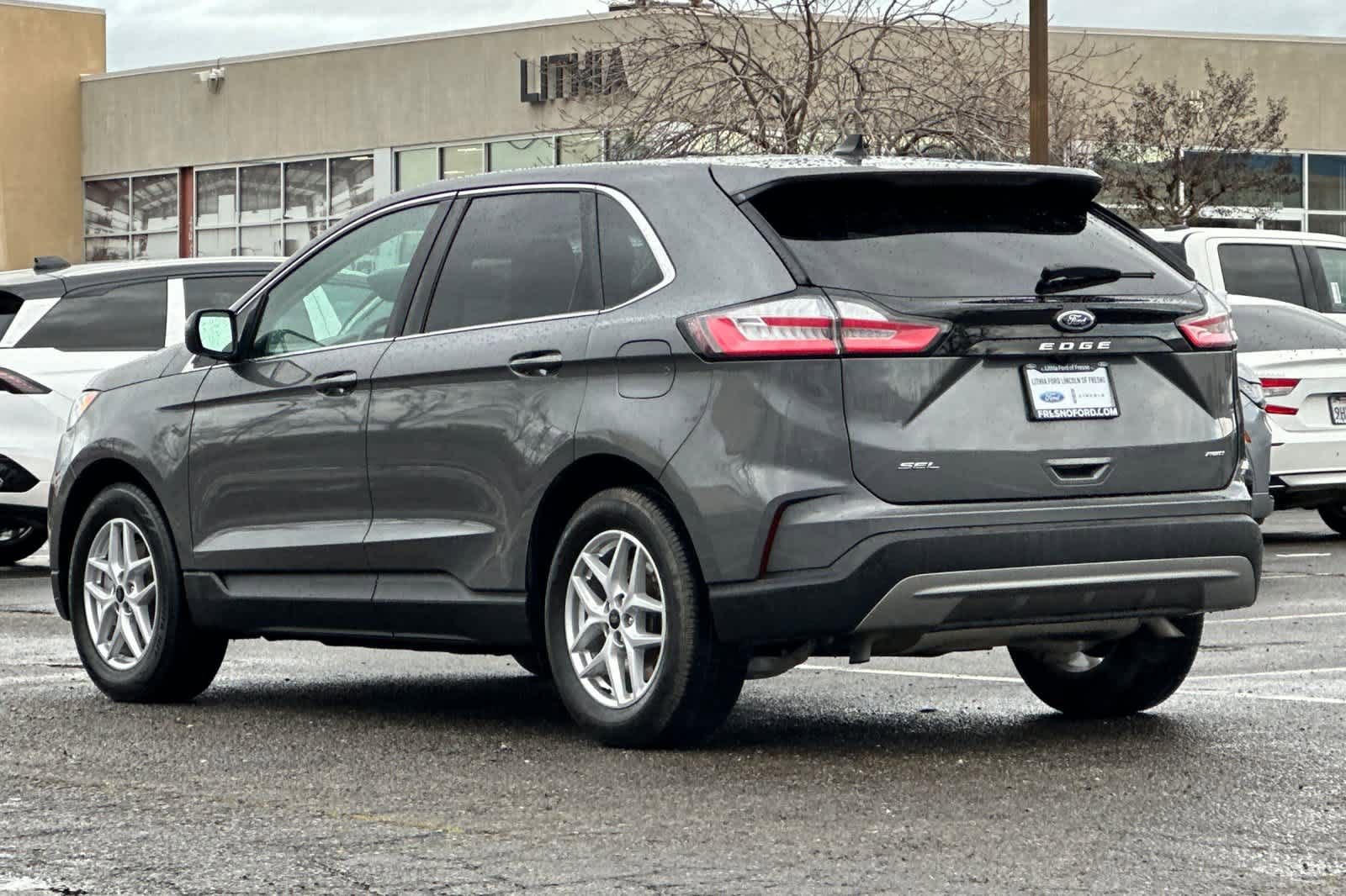 Certified 2024 Ford Edge SEL image 7
