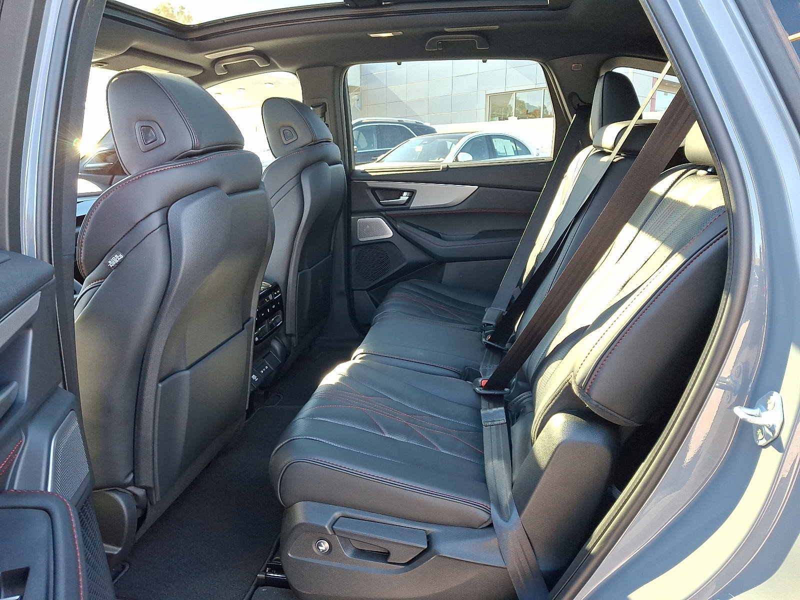 New 2026 Acura MDX A-Spec image 6