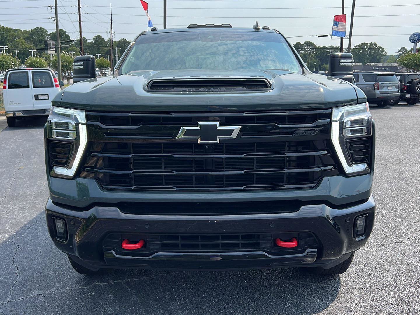 Used 2025 Chevrolet Silverado 2500 LT w/ Trail Boss Package AWD/4WD image 7