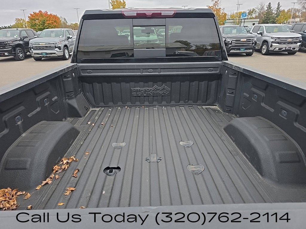 Used 2022 Chevrolet Silverado 3500 High Country w/ Safety Package II AWD/4WD image 10