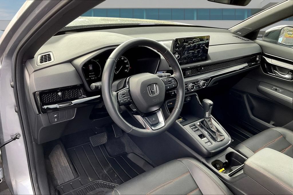 Used 2023 Honda CR-V Sport Touring image 17