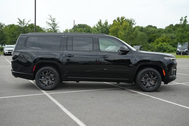 New 2026 Jeep Grand Wagoneer L Limited w/ Premium Group II AWD/4WD image 8