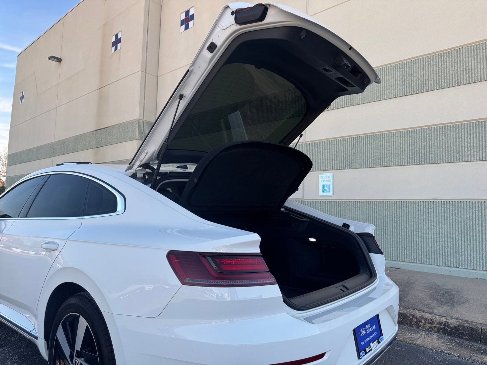 Used 2021 Volkswagen Arteon SE image 18