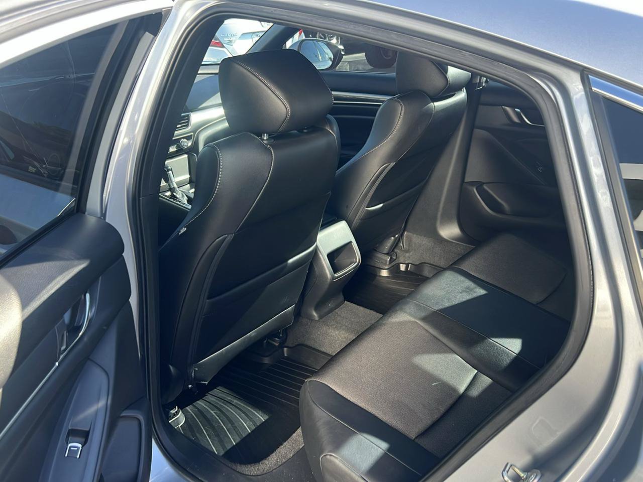 Used 2020 Honda Accord Sport image 9