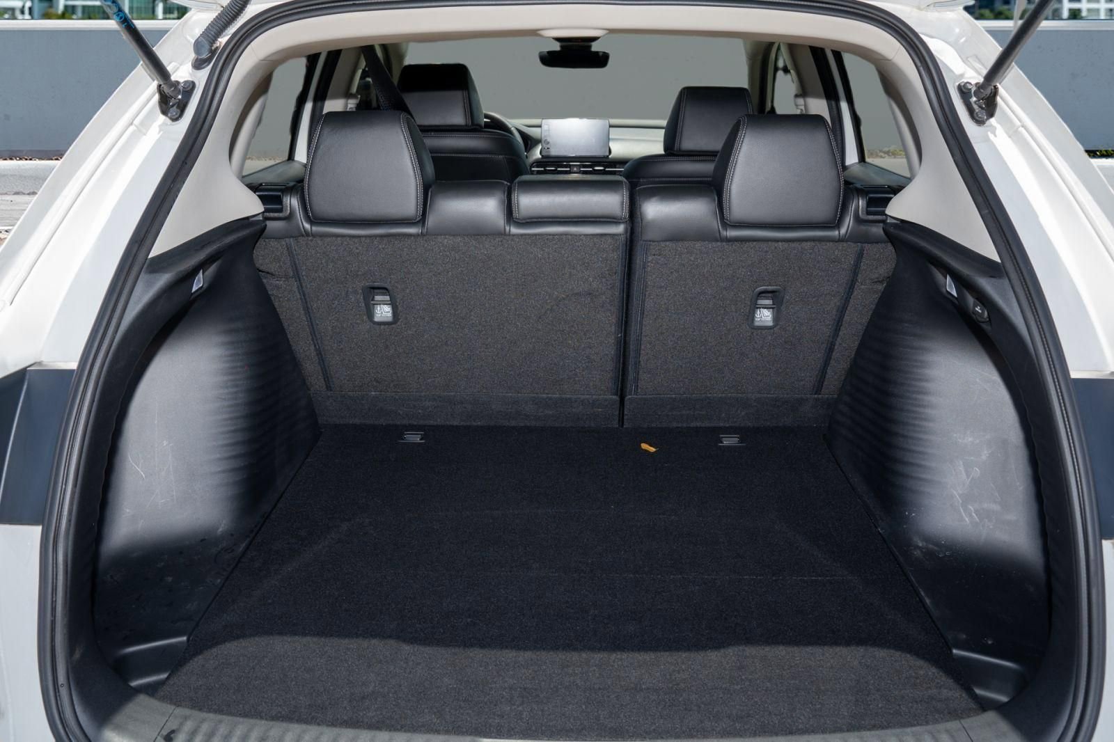 Certified 2024 Honda HR-V EX-L image 10