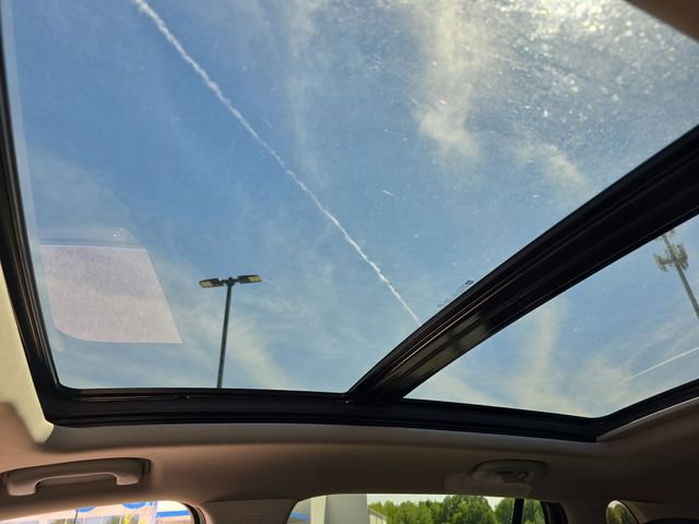 Used 2020 Buick Envision Premium w/ Driver Confidence Package image 27