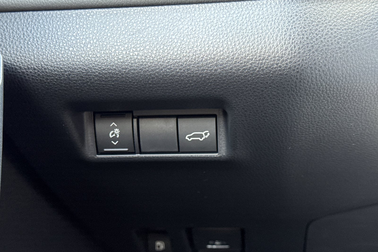 New 2026 Toyota RAV4 SE w/ Convenience Package AWD/4WD image 30