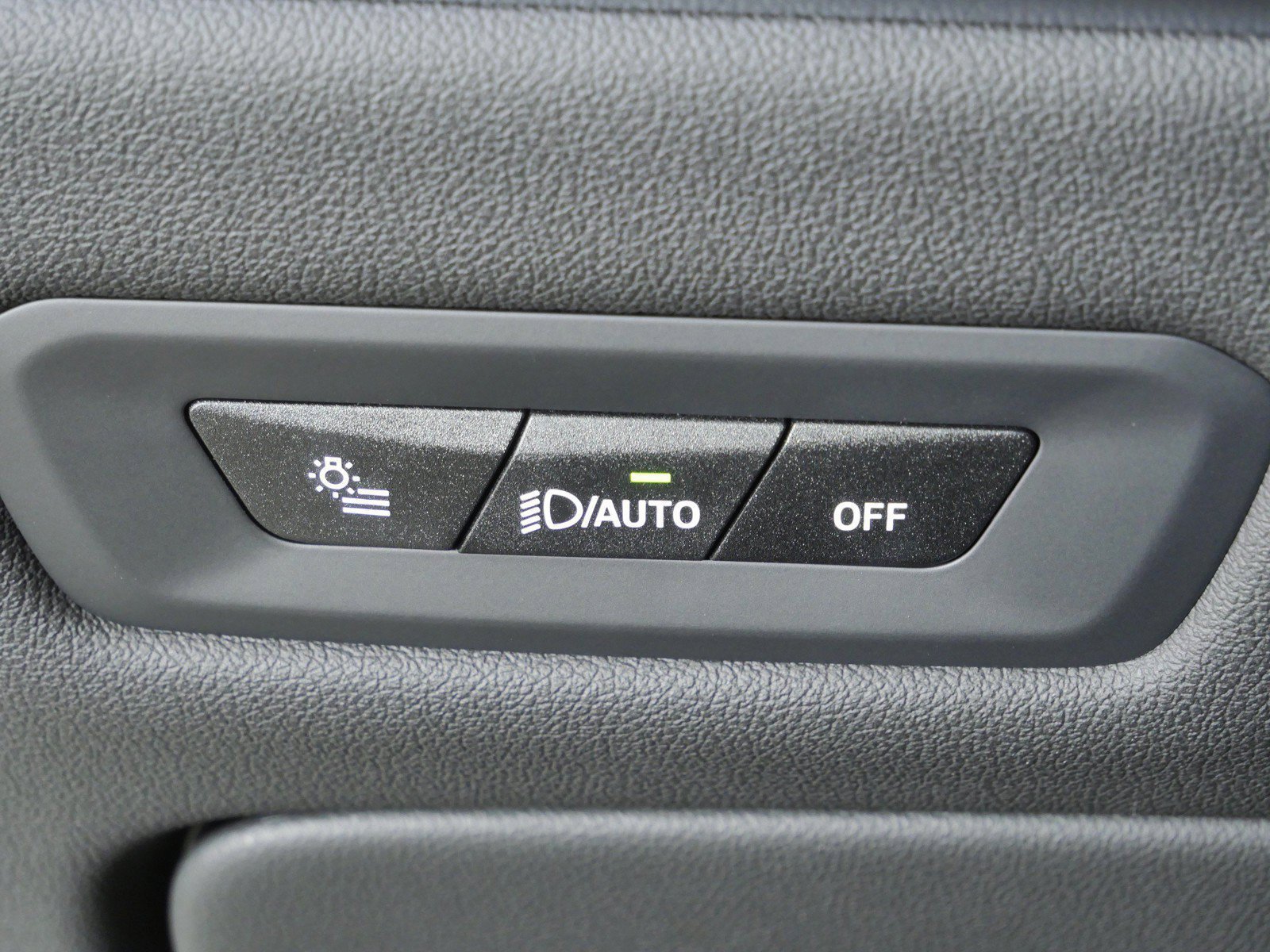Used 2024 Cadillac XT6 Premium Luxury w/ Technology Package FWD image 40