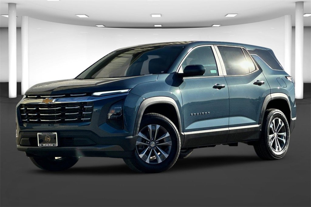 New 2026 Chevrolet Equinox LT image 2