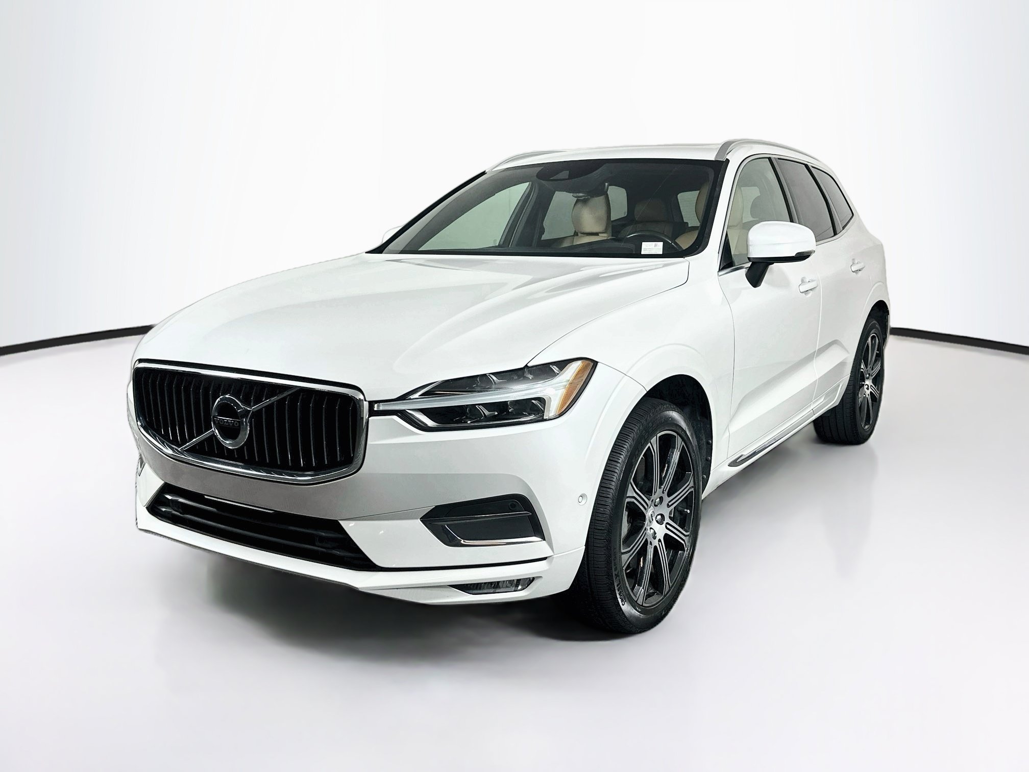 Used 2019 Volvo XC60 T6 Inscription AWD/4WD image 3