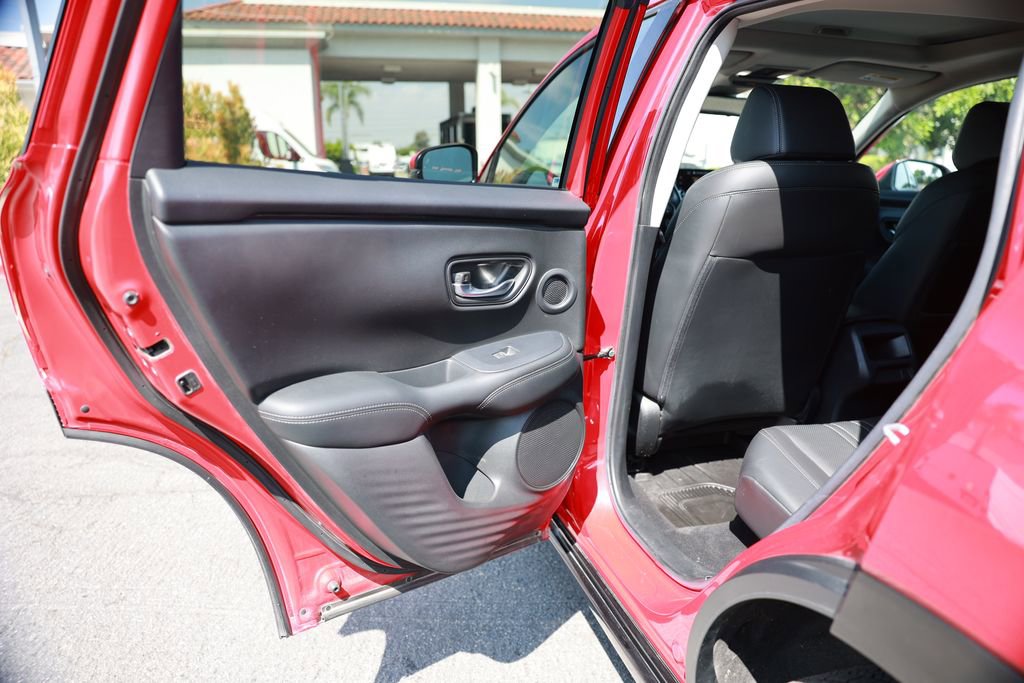 Used 2023 Honda HR-V EX-L image 33