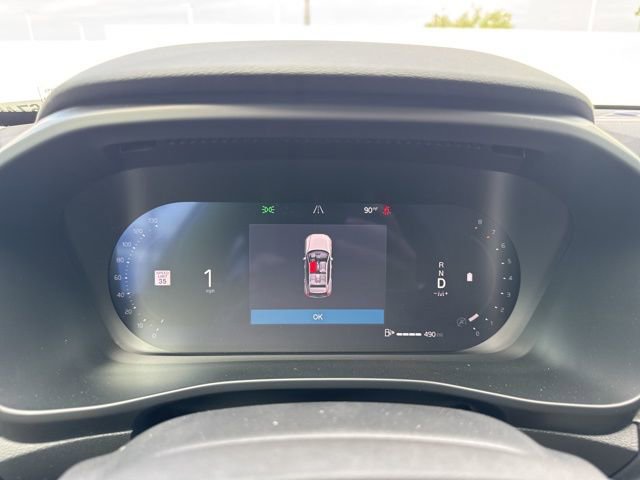 New 2026 Volvo XC40 B4 Plus w/ Protection Package FWD image 30