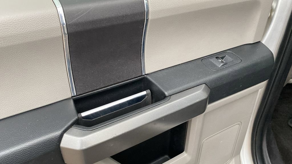 Used 2018 Ford F150 XLT image 13