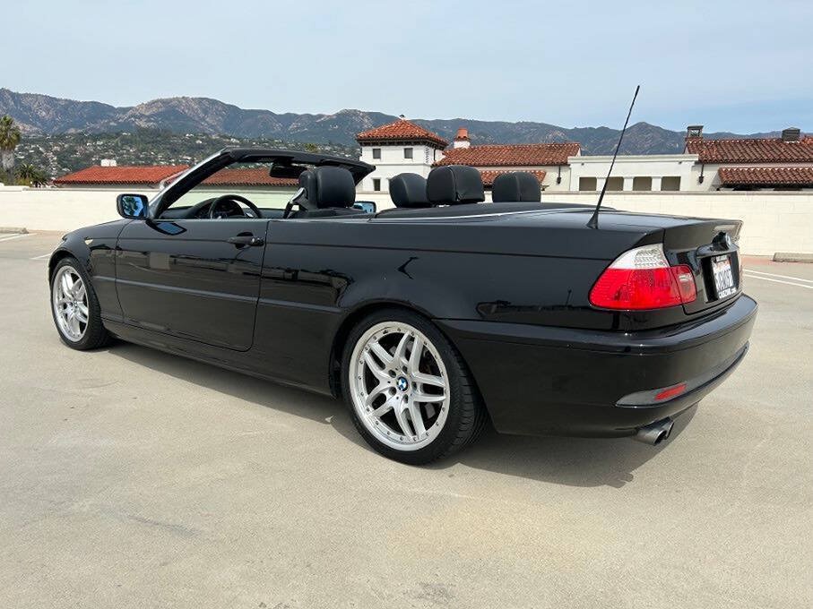 Used 2004 BMW 330Ci Convertible RWD image 4